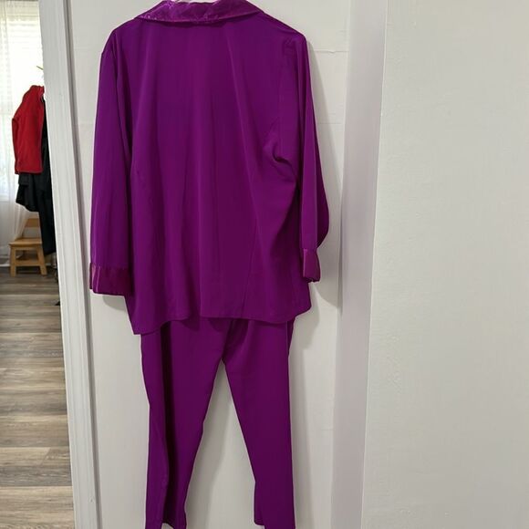 VICTORIA SECRET VINTAGE GOLD LABEL PAJAMAS SET - Picture 2 of 8